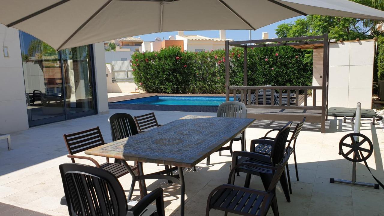 Luxury City Villa Olivia 10 - 15 Min To The Beach Oura, Private Swimming Pool Албуфейра Екстериор снимка